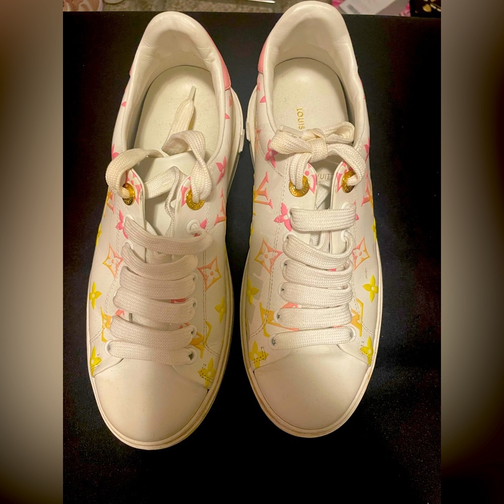 LV Sneakers
